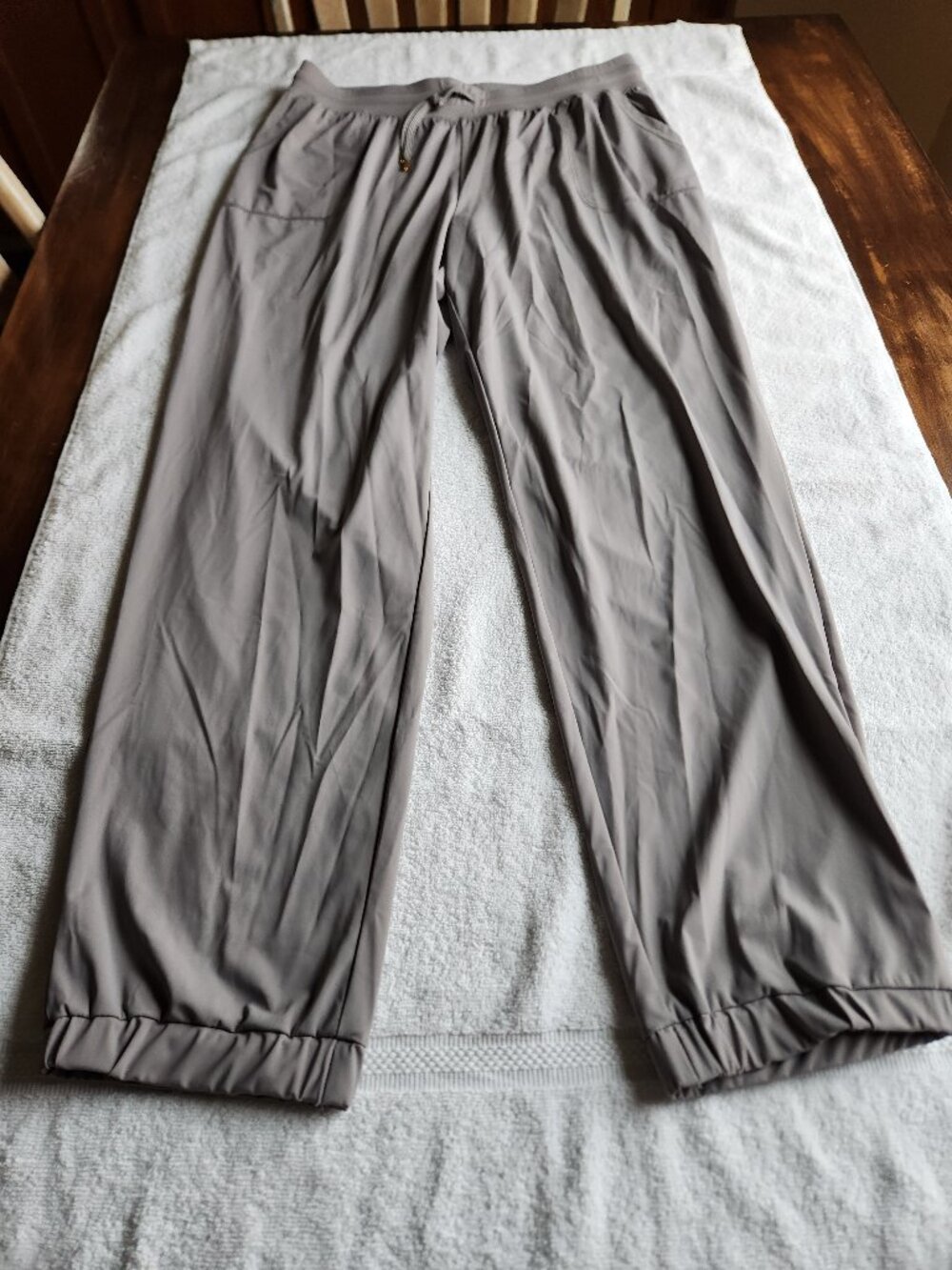 Ruby Ribbon Zinc Joggers Large New - Picture 2 of 8
